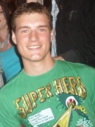 Sean Lyne is hoping to travel to the US for potentially life-saving treatment