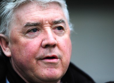 Joe Kinnear has criticised former Newcastle boss Alan Shearer.