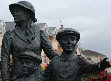 An emigration statue in Cobh, Cork.