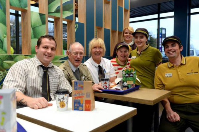 mcdonald s staff threw a birthday party for the 93 year old man who