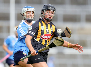 Julieann Malone tries to evade Dublin’s Eimear Mc Carthy.