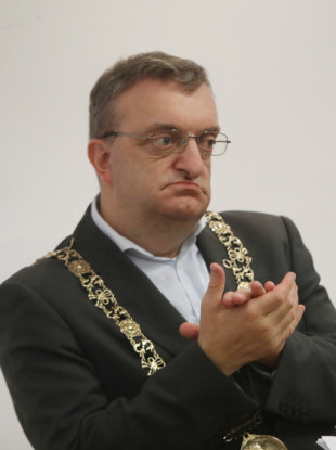 Lord Mayor of Dublin Mícheál Mac Donncha.