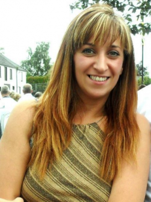 Esra Uyrun