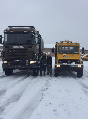 ESB workers out in the snow today.