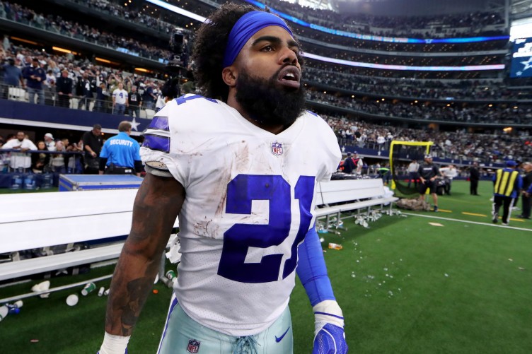 Ezekiel Elliott S Cowboys Contract Ultimatum Is News To Us Says Cowboys Chief
