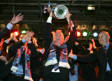 Hoey lifting the FAI Cup in 2005.