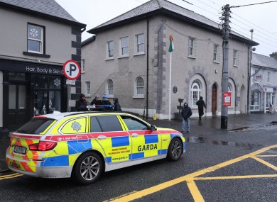 Armed police outside court in Virginia, Cavan