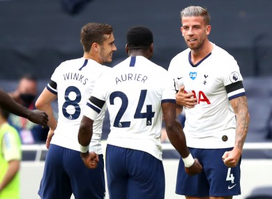 Tottenham Hotspur's Toby Alderweireld (centre) celebrates scoring his side's second goal.
