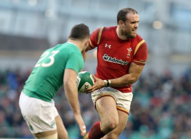 Jamie Roberts playing against Ireland in 2016.