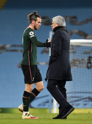 Gareth Bale with Jose Mourihno.