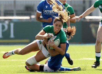 Eimear Considine in action against Italy.