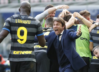 Antonio Conte celebrates after Inter's victory.