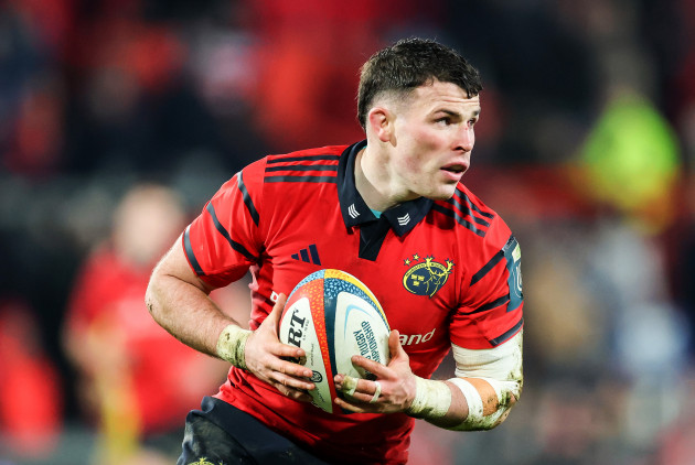 Munster announce two-year contract extension for Calvin Nash