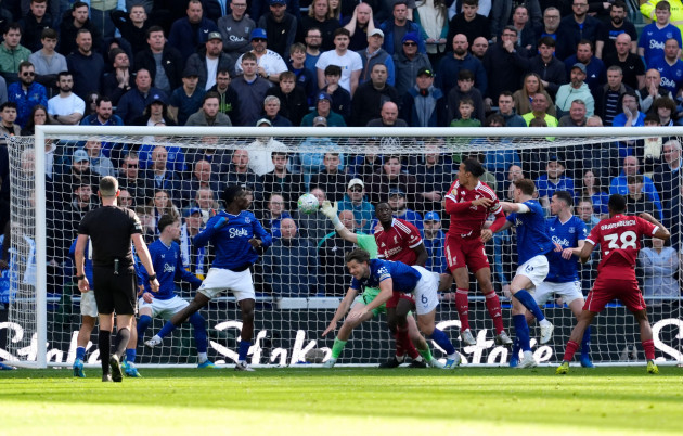 Virgil van Dijk rises high to clinch 100th-minute winner for Liverpool at Everton
