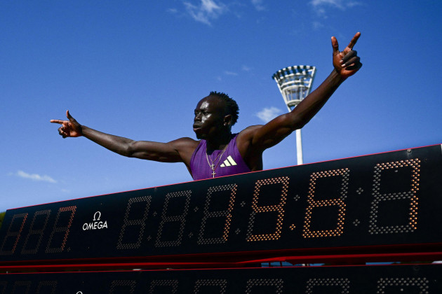 Gout Gout breaks Usain Bolt's 22-year record with blistering 200m run