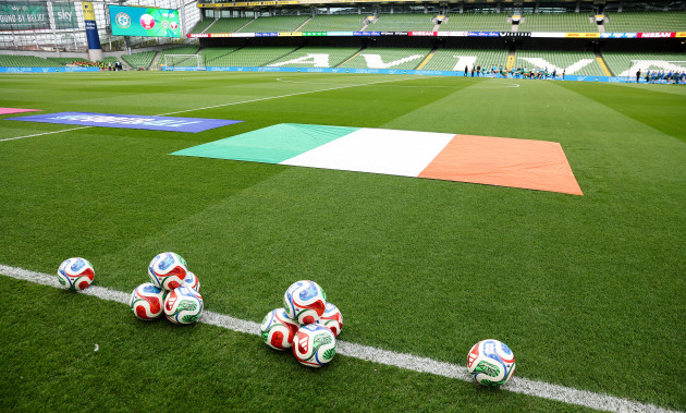 LIVE: Republic of Ireland v Qatar
