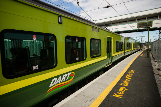 Dart delays in Dublin this afternoon as Irish Rail promises more services for busy weekend