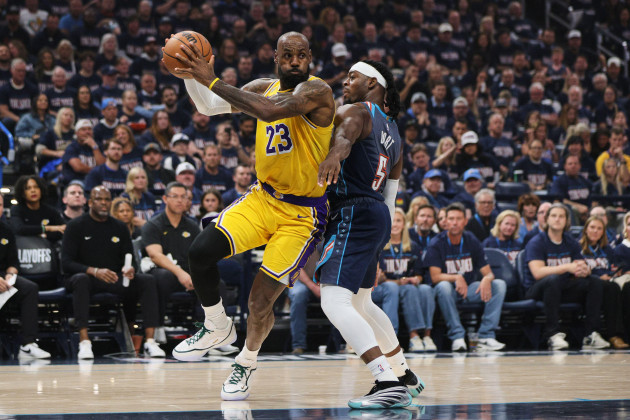 Thunder top LeBron and Lakers, Pistons down Cavs