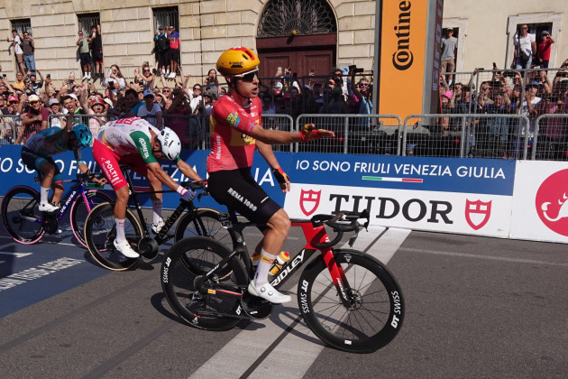 Norway's Dversnes takes surprise win in Giro 15th stage