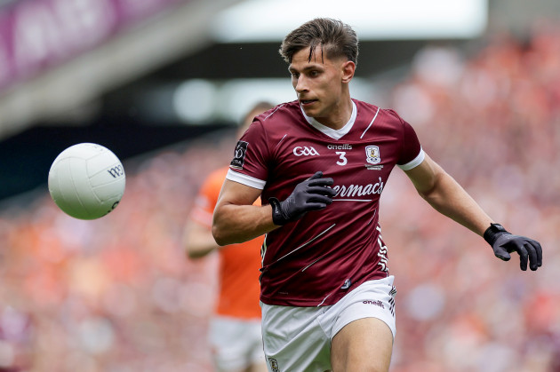 Galway footballer Seán Fitzgerald unveiled as Love Island contestant