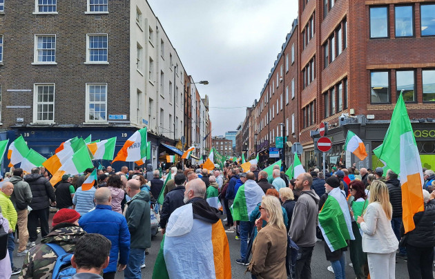 Traffic disruption in Dublin city centre as protesters march with tricolours Buses are being diverted via Eden Quay, Gardiner Street, and Parnell Street as OConnell Street northbound has been blocked.