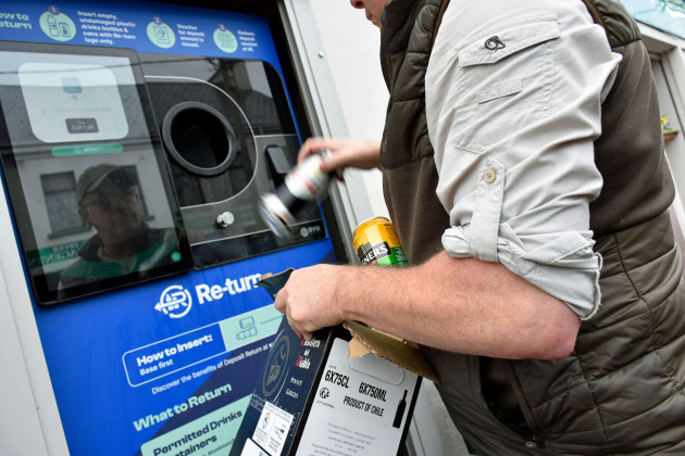 Researchers find Deposit Re-turn machines do not pose biological risk to public health 