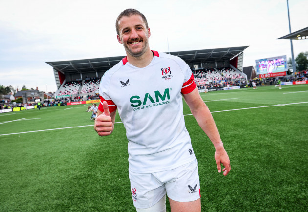 Ulster and Ireland centre Stuart McCloskey signs new contract