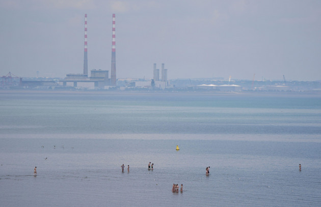 When and where were the highest ever temperatures in Ireland recorded? 