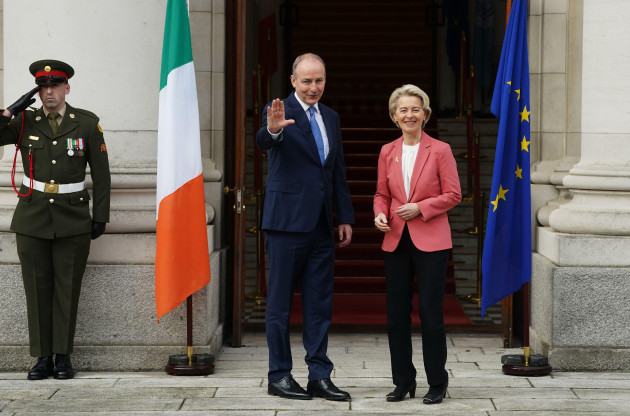 An Ghaeilge lárnach d'ár nUachtaránacht ar an AE, ach as an áireamh do phroiséas chreidiúnaithe