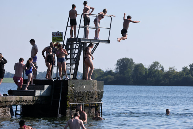 New heat warning issued and hosepipe ban in effect as no end in sight to high temperatures