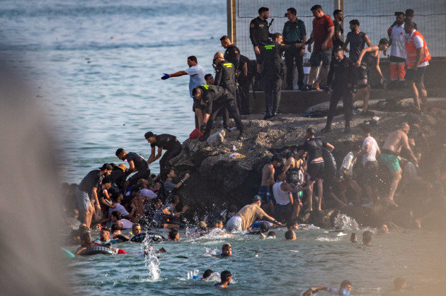 Ceuta crisis: 34 dead and estimated 60,000 cross from Morocco to Spanish enclave in North Africa