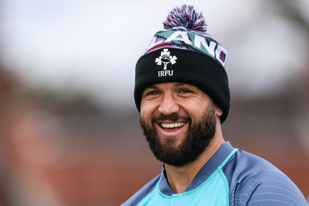 Flat whites, pies and family - Ireland's Kiwi crew back on home soil