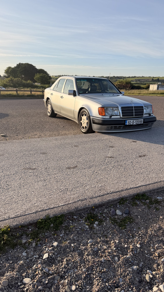 What a 34-year-old Mercedes taught me about modern cars