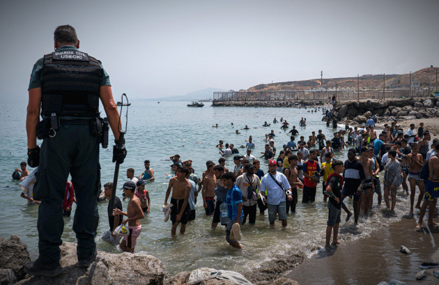 How did 72,000 people cross into Ceuta?