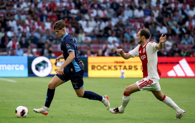 Shels snatch a late goal in Ajax defeat ahead of Tolka Park second leg